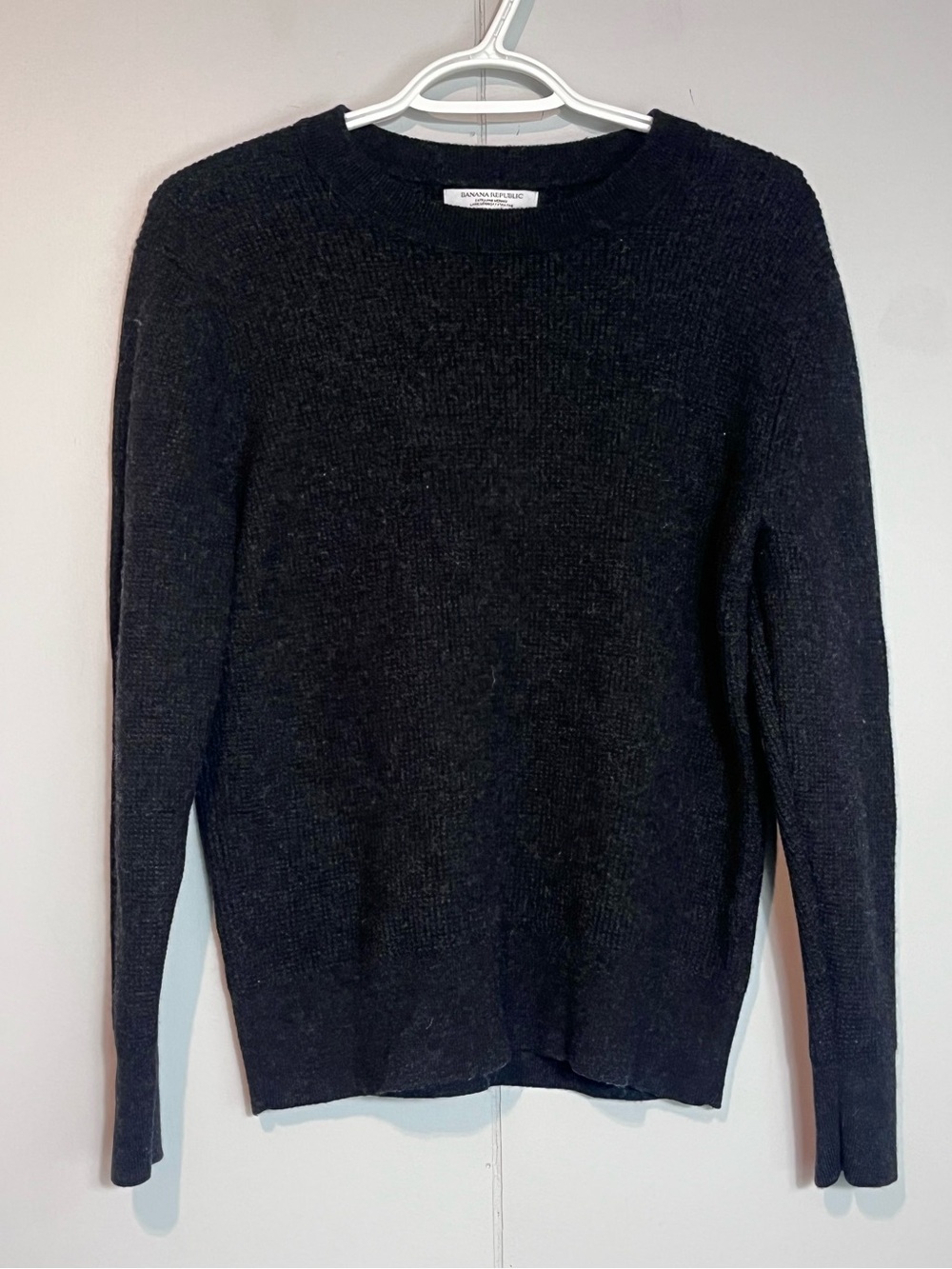 Banana Republic Extra Fine Merino Wool Crewneck Sweater Charcoal Grey Medium